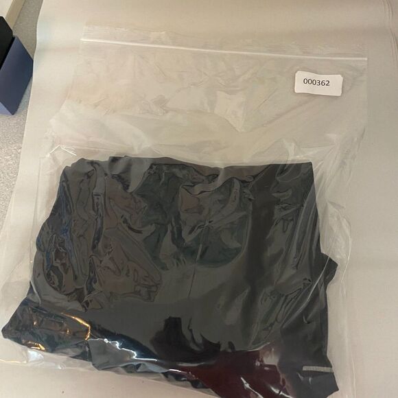 Athleta Womens Medium Run About Yoga Pants Bootcut Black 905874 - Picture 14 of 14